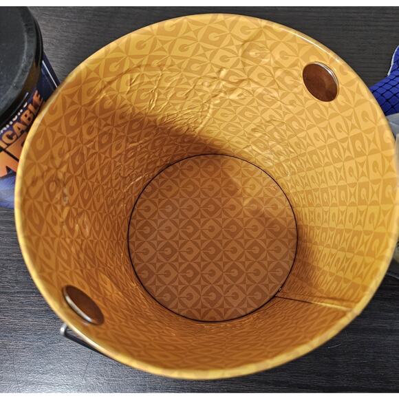 AMC 2024 Despicable Me 4 Tin Bucket / Cup Topper Plush Dave Bundle NEW - Picture 4 of 4